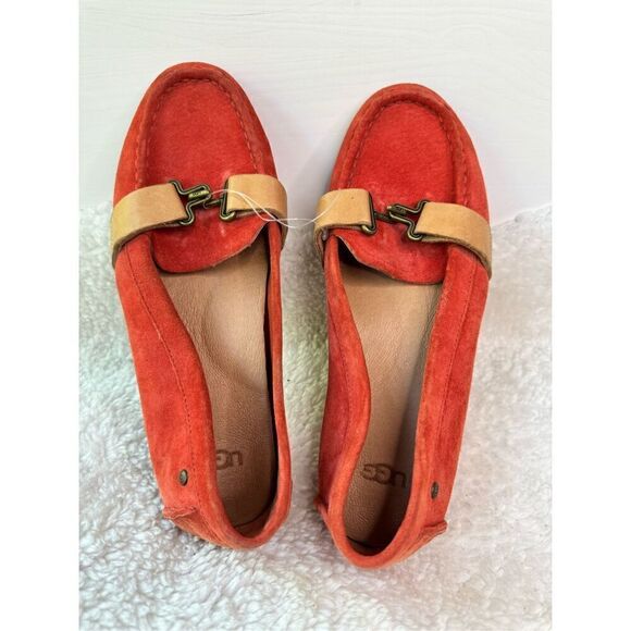 UGG ORANGE AVEN Suede MOCASSIN Driving Loafers! Size 6,5 leather summer fashion - Picture 1 of 14